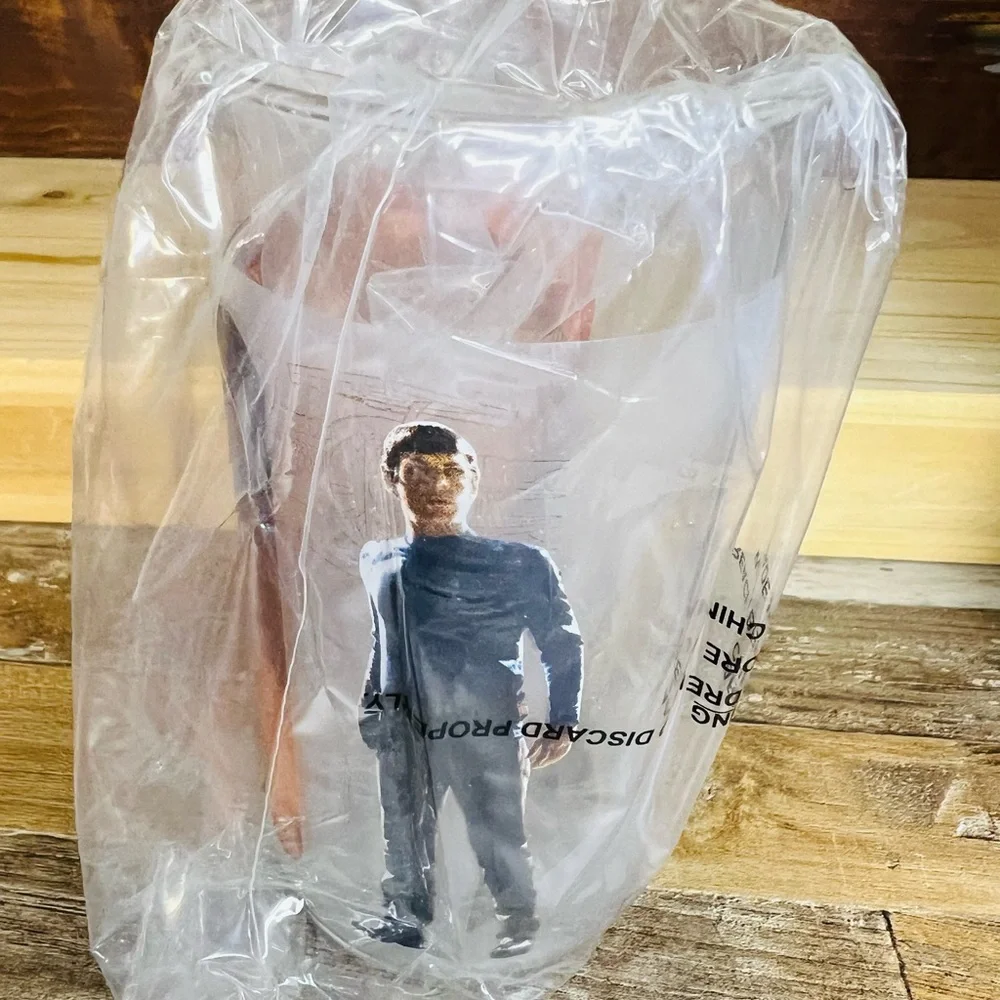STAR TREK SPOKE COLLECTABLE GLASS BURGER KING 2008 PROMOTION (NEW With OPEN BOX)